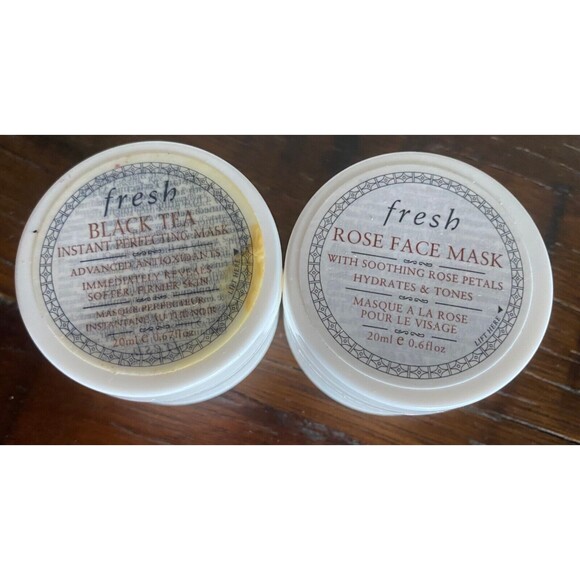 2 Fresh Rose & Black Tea Face Mask Infused With Real Rose Petals 30 ml 1 oz NEW - Picture 2 of 4